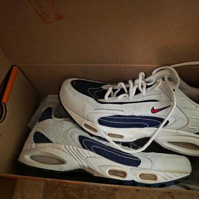 Sale Photo Thumbnail #293