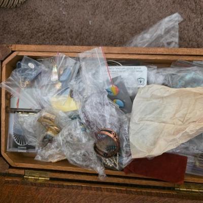 Sale Photo Thumbnail #133