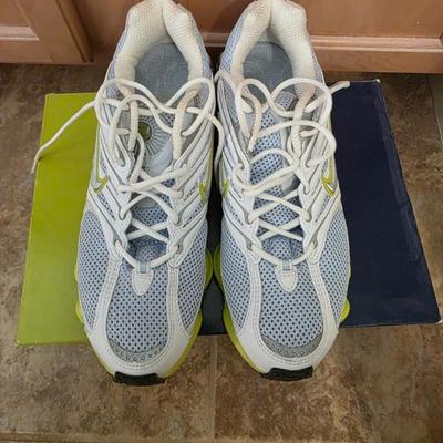 Sale Photo Thumbnail #73