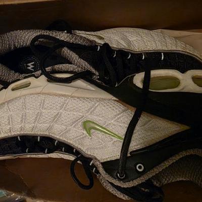 Sale Photo Thumbnail #300