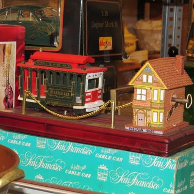 Sale Photo Thumbnail #214