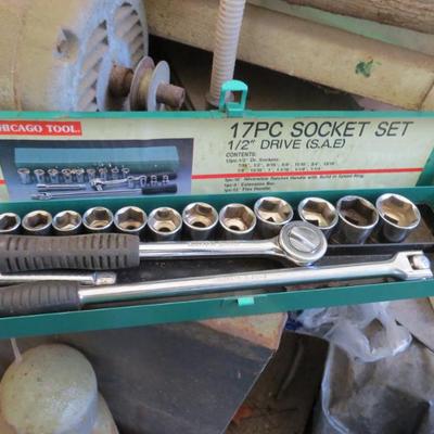 Sale Photo Thumbnail #21