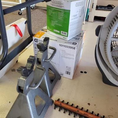 Sale Photo Thumbnail #111