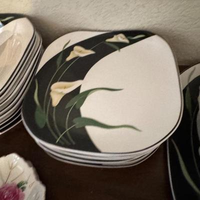 Sale Photo Thumbnail #107