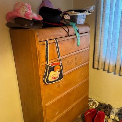 Sale Photo Thumbnail #185