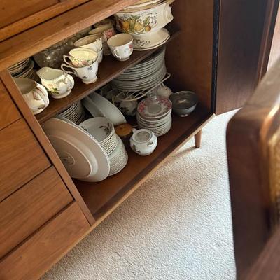 Sale Photo Thumbnail #11