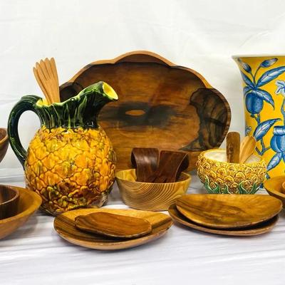 Wooden Mountain Woods Kitchenware 