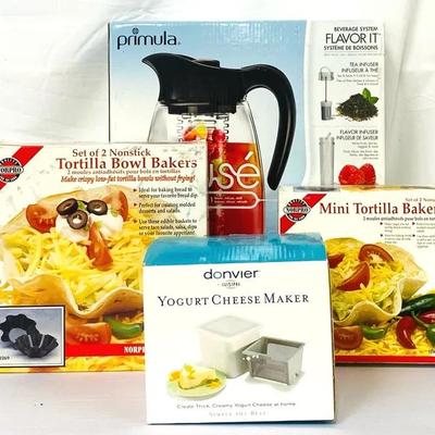 Boxed Primula & Donvier 