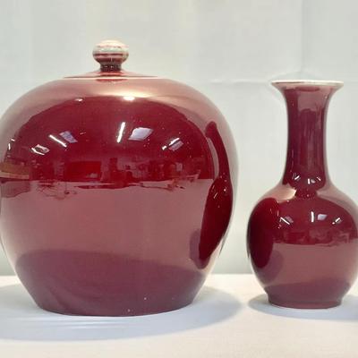 Pair of Chinese Oxblood Glazed Porcelain Vessels – Ginger Jar & Vase