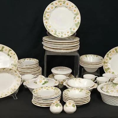 Daisy Poppytrail by Metlox