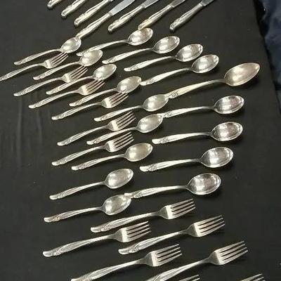38-pc Set Roger and Bros International Silver Flatware