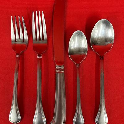 68-pc Set Pfaltzgraff Sturbridge 18/0 Stainless Flatware w/ Serving Pieces