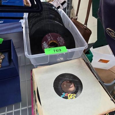 Sale Photo Thumbnail #355