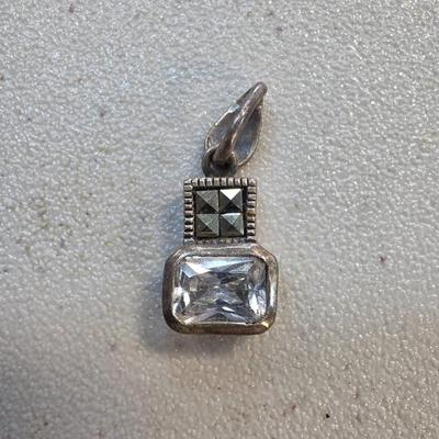 Sale Photo Thumbnail #196