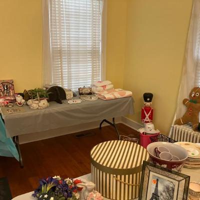 Sale Photo Thumbnail #33