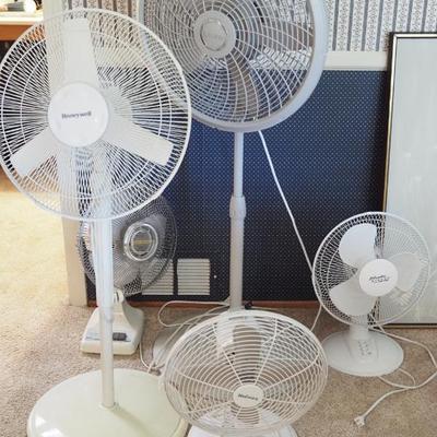 Sale Photo Thumbnail #233