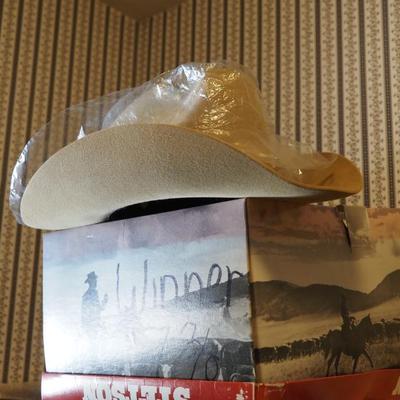 Sale Photo Thumbnail #238