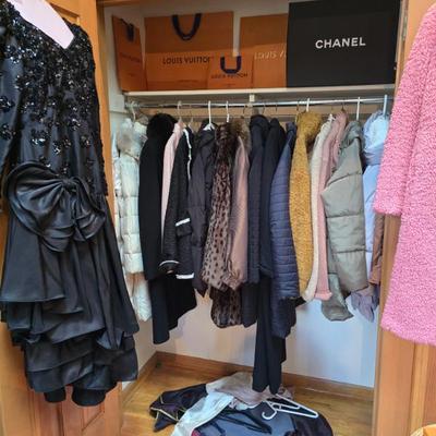 Sale Photo Thumbnail #86