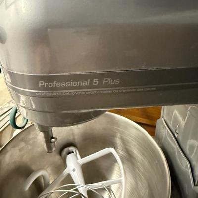 Sale Photo Thumbnail #2