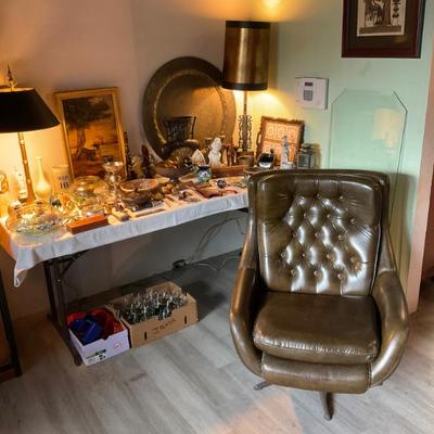 Sale Photo Thumbnail #2