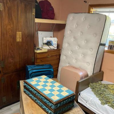 Sale Photo Thumbnail #13