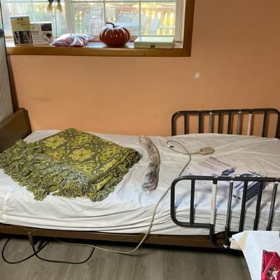 Sale Photo Thumbnail #12