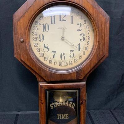 Fl103 verichron wall clock