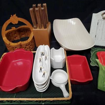 Br114 country kitchen items