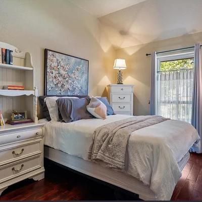 Sale Photo Thumbnail #21