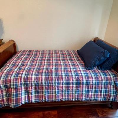 Sale Photo Thumbnail #101