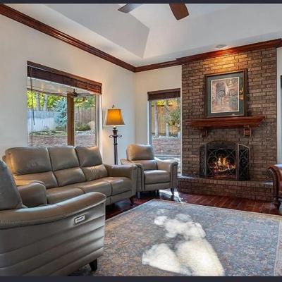 Sale Photo Thumbnail #38