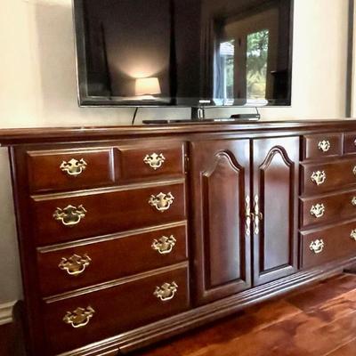 Sale Photo Thumbnail #87