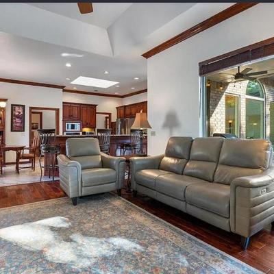 Sale Photo Thumbnail #52