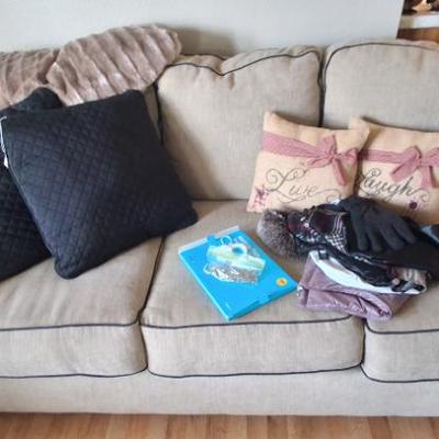 Sale Photo Thumbnail #10