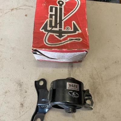 Sale Photo Thumbnail #236