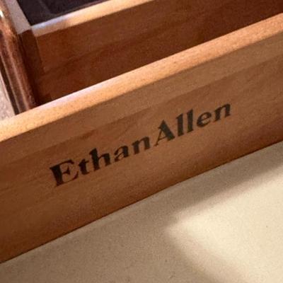 Sale Photo Thumbnail #46