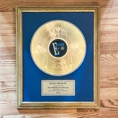 Limited Edition 24K Plated Elvis Presley 25th Anniversary Etch Disc Display .jpg