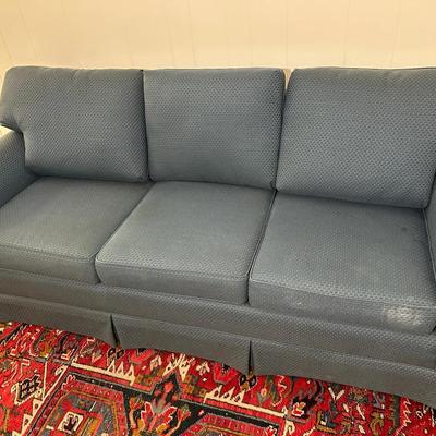 Sofa With Loose Interchangeable Cushions