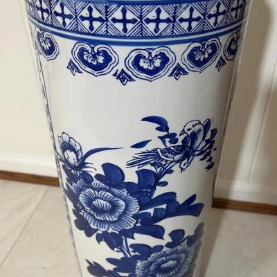 Ceramic Blue & White Asian Style Umbrella Stand