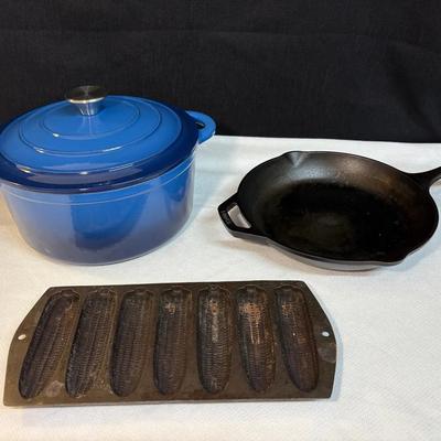 Cast Iron Lodge Skillet, Corn Bread Pan, Blue Pot W/lid