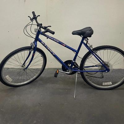 Huffy Leading Edge 10 Speed Bicycle