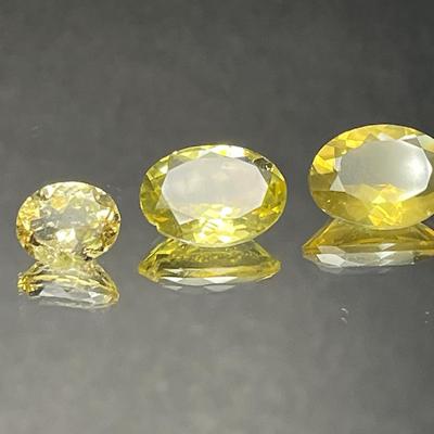 Lemon Quartz 17.60 CTTW - Matched Pair Large Ovals 16x11mm and Oval 11x9mm