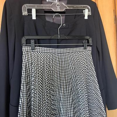 Classic Sanders Suit and Gianni Versace Skirt, Size 42/44 - Vintage