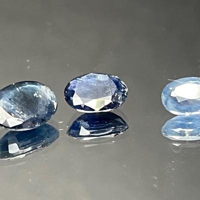 Natural Sapphire with “Silk” Ovals 4.70 CTTW 9x7mm 8x7mm 7x5mm