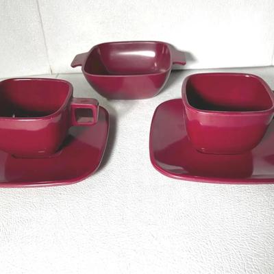 MidCentury Modern Brookpark "Arrowhead" Melmac Cups, Saucers, and Bowl, 5 Pcs