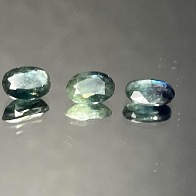 Sapphire Ovals 2.80 CT 7x5mm - Bottle Green Colors