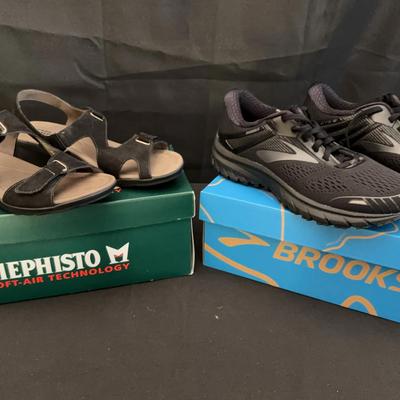 Women's Comfort Shoes | Brooks Runnings Shoes & Mephisto Sandals | Size 9