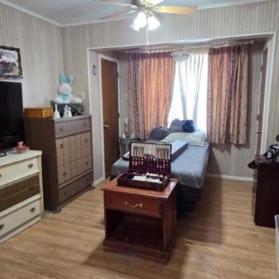 Sale Photo Thumbnail #47