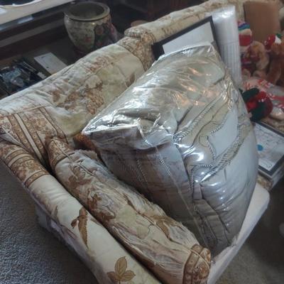 Sale Photo Thumbnail #91