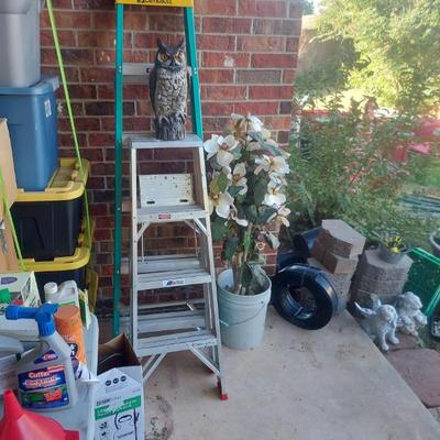 Sale Photo Thumbnail #178